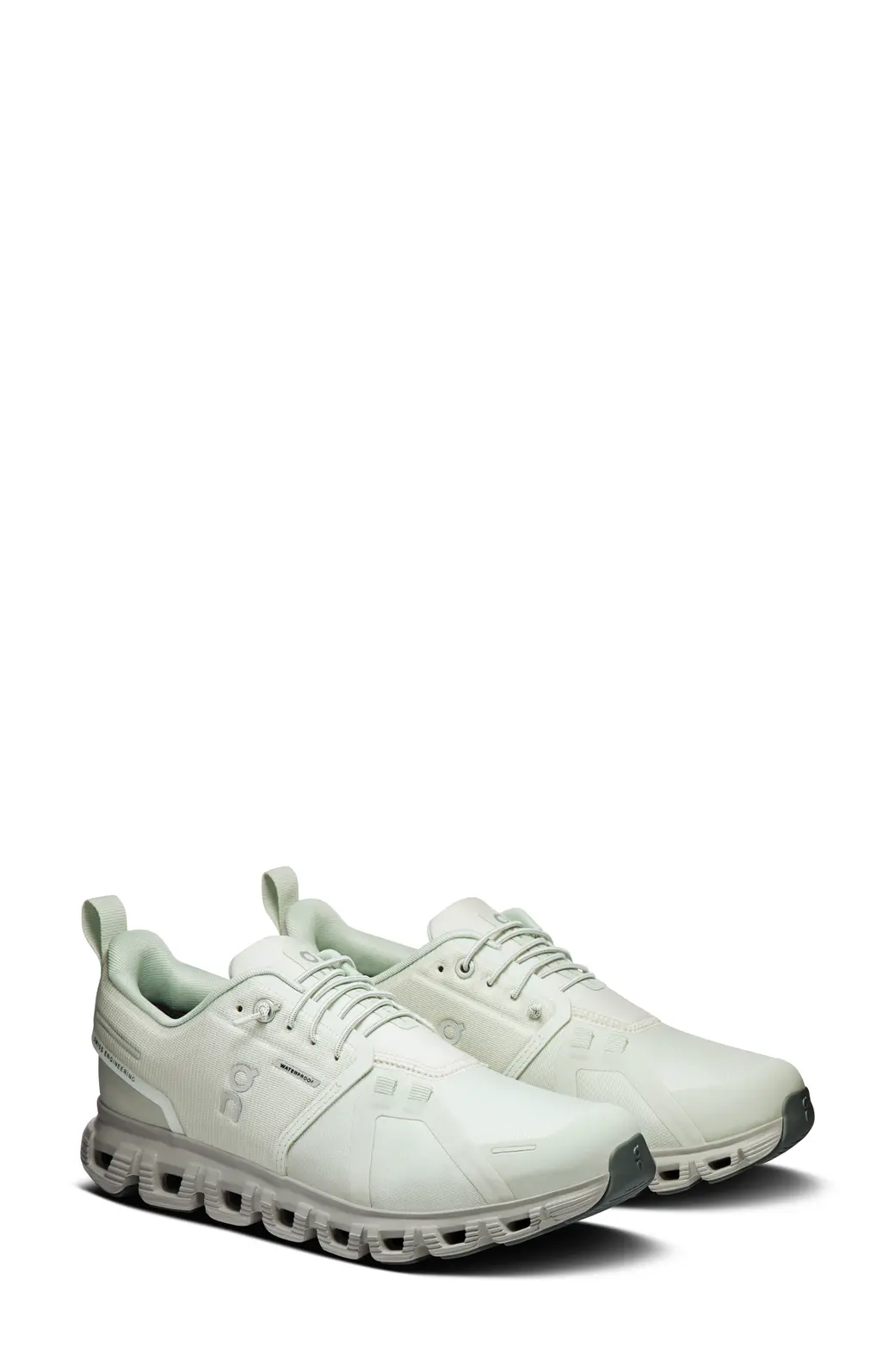 On Running Cloud 6 Waterproof Sneaker